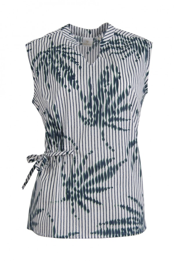 Дамска риза без ръкав V-образно бие с яка тип столче и набор с коланче цвят - бялс индиго и зелен принт classic line